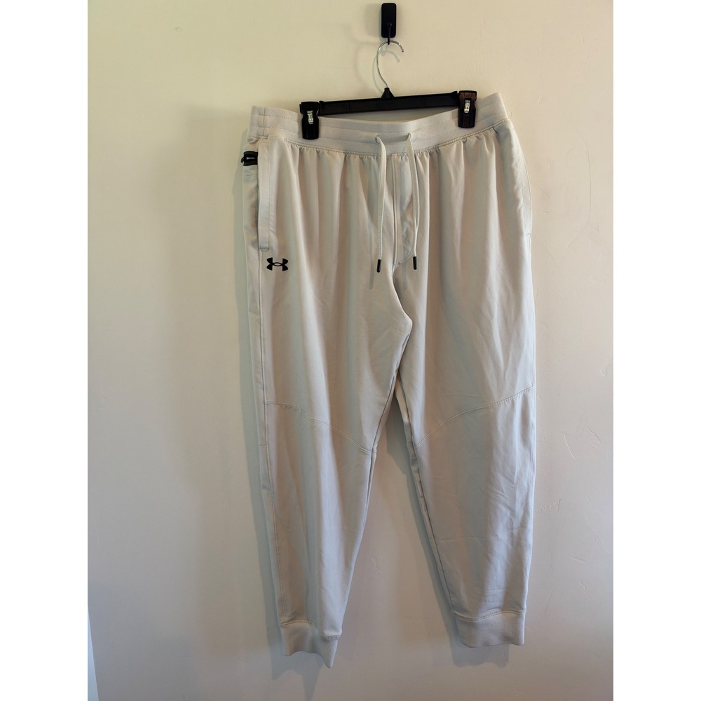Under Armour Mens Joggers Beige Training Athletic Sweatpants Drawstring Pockets